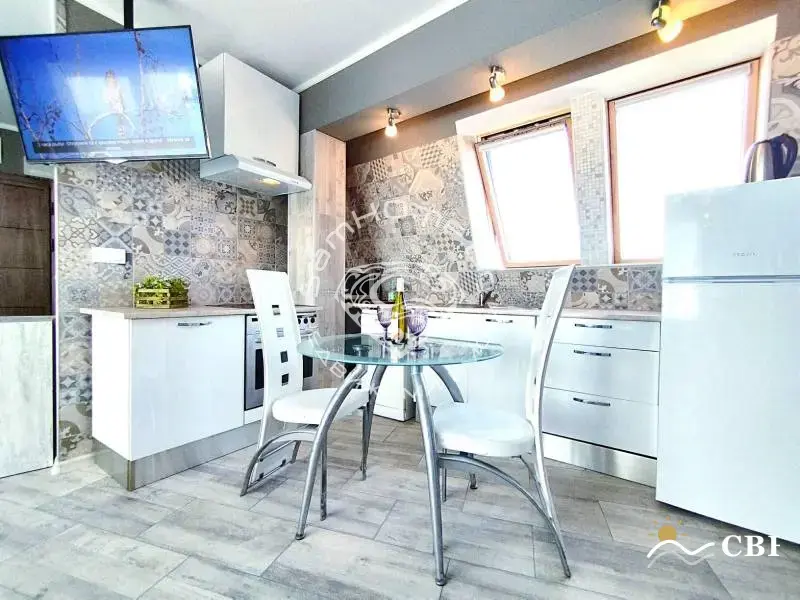 Apartment, 2-room, 70 m², in Varna. Photo 2 of 7. Varna, Black Sea, Bulgaria. Cheap Beach Holiday.