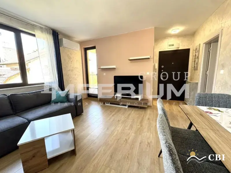 Apartment, 1-room, 25361 m², in Varna. Photo 1 of 13. Varna, Black Sea, Bulgaria. Cheap Beach Holiday.