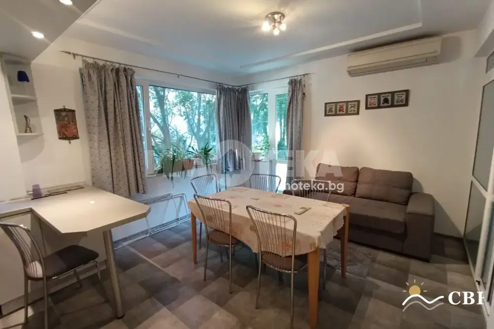 Apartment, 3-room, 70 m², in Varna. Photo 4 of 8. Varna, Black Sea, Bulgaria. Cheap Beach Holiday.