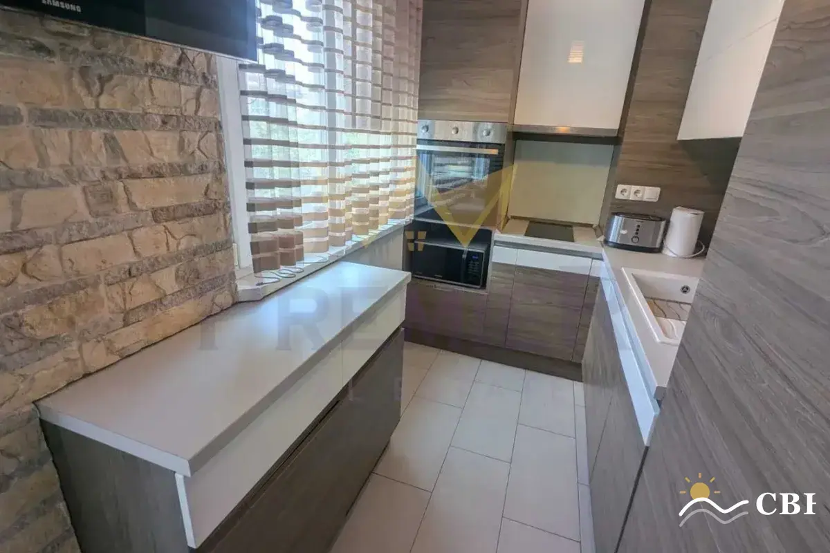 Apartment, 4-room, 95 m², in Varna. Photo 3 of 16. Varna, Black Sea, Bulgaria. Cheap Beach Holiday.