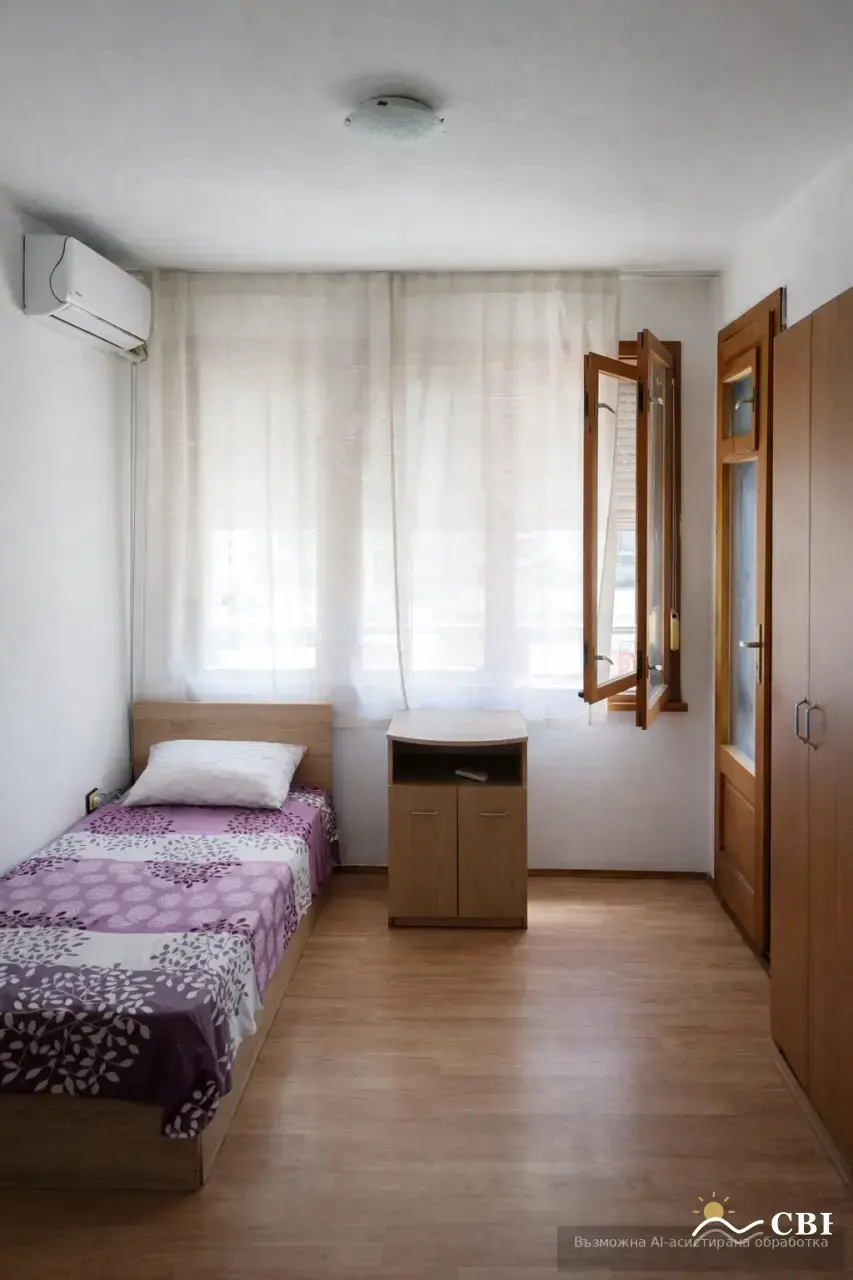 Apartment, 4-room, 120 m², in Varna. Photo 7 of 8. Varna, Black Sea, Bulgaria. Cheap Beach Holiday.