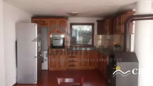 Apartment, 3-room, 60 m², in Vinitsa. Photo 1 of 5. Vinitsa, Black Sea, Bulgaria. Cheap Beach Holiday.
