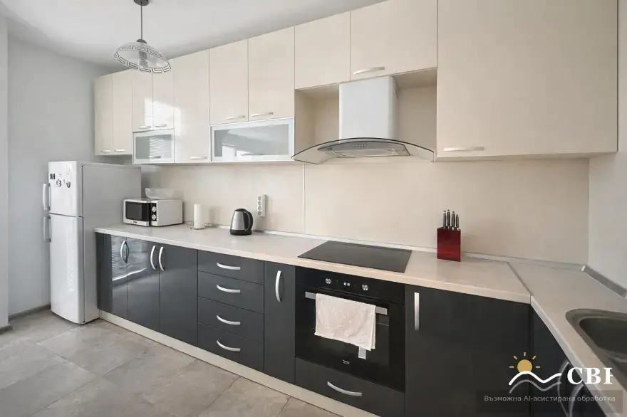 Apartment, 3-room, 90 m², in Varna. Photo 2 of 8. Varna, Black Sea, Bulgaria. Cheap Beach Holiday.