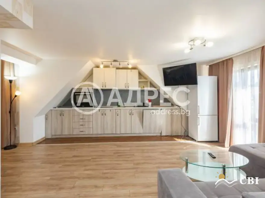 Apartment, 3-room, 130 m², in Varna. Photo 2 of 13. Varna, Black Sea, Bulgaria. Cheap Beach Holiday.