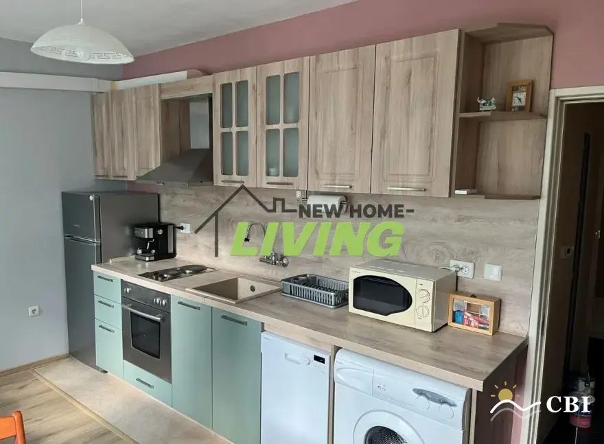 Apartment, 2-room, 60 m², in Burgas. Photo 4 of 11. Burgas, Black Sea, Bulgaria. Cheap Beach Holiday.