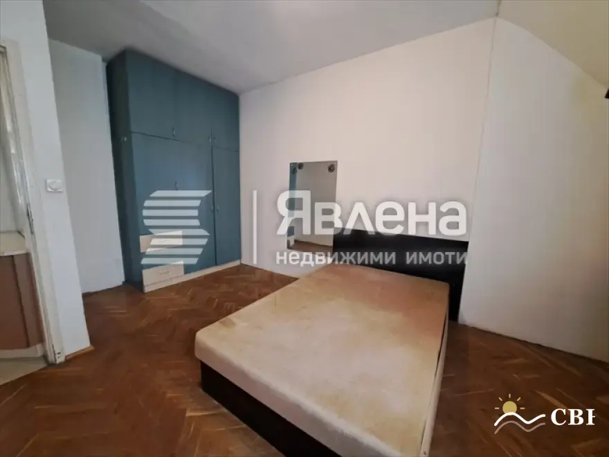 Apartment, 3-room, 80 m², in Varna. Photo 6 of 9. Varna, Black Sea, Bulgaria. Cheap Beach Holiday.