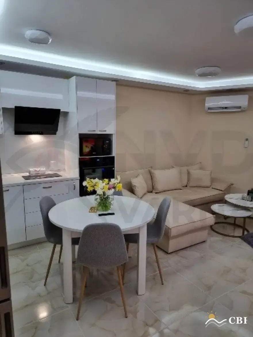 Apartment, 3-room, 90 m², in Varna. Photo 2 of 9. Varna, Black Sea, Bulgaria. Cheap Beach Holiday.