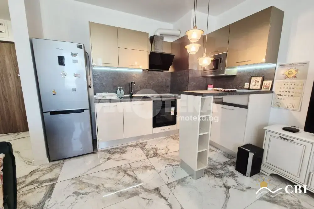 Apartment, 2-room, 65 m², in Varna. Photo 3 of 11. Varna, Black Sea, Bulgaria. Cheap Beach Holiday.