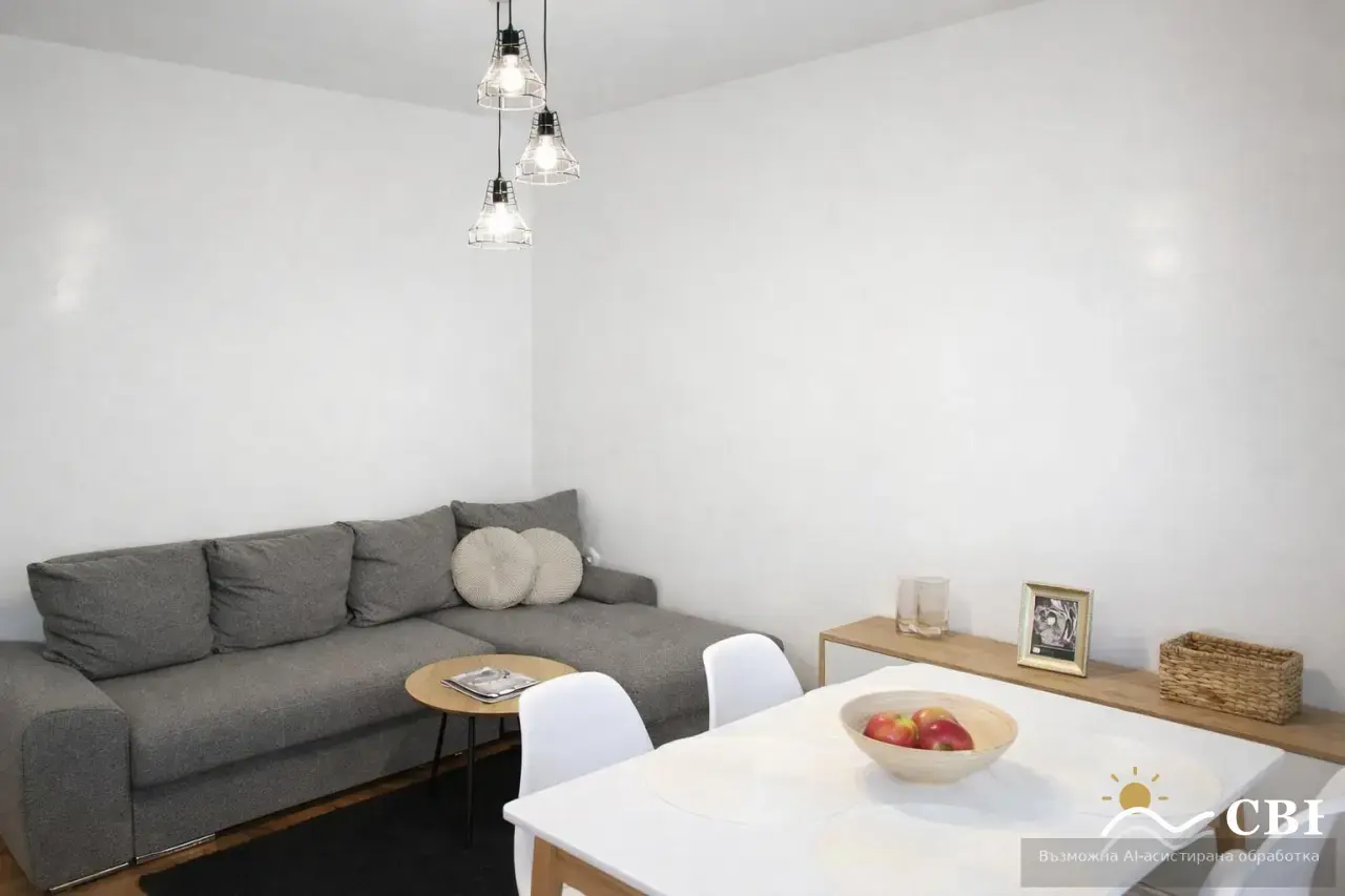 Apartment, 3-room, 78 m², in Varna. Photo 1 of 8. Varna, Black Sea, Bulgaria. Cheap Beach Holiday.