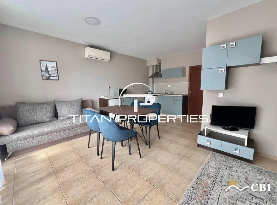 Apartment, 2-room, 70 m², in St. St. Konstantin and Elena. Photo 1 of 5. St. St. Konstantin and Elena, Black Sea, Bulgaria. Cheap Beach Holiday.