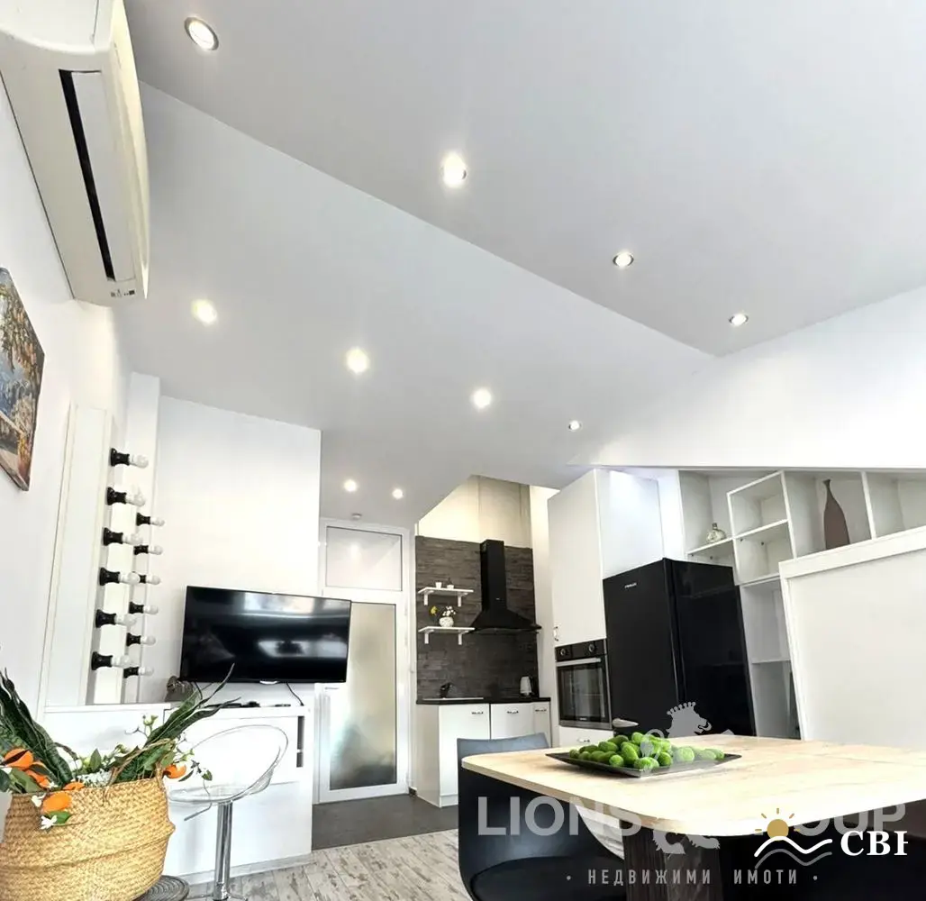 Apartment, 3-room, 84 m², in Varna. Photo 1 of 16. Varna, Black Sea, Bulgaria. Cheap Beach Holiday.