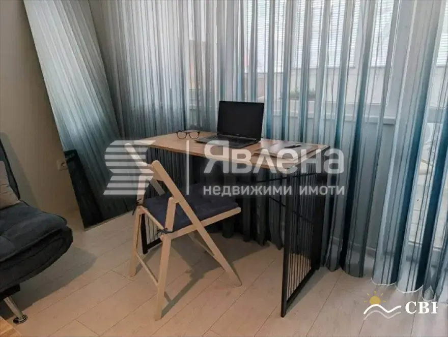 Apartment, 2-room, 60 m², in Burgas. Photo 8 of 12. Burgas, Black Sea, Bulgaria. Cheap Beach Holiday.