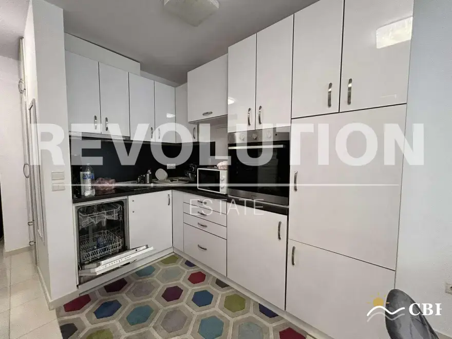 Apartment, 1-room, 40 m², in Varna. Photo 2 of 8. Varna, Black Sea, Bulgaria. Cheap Beach Holiday.