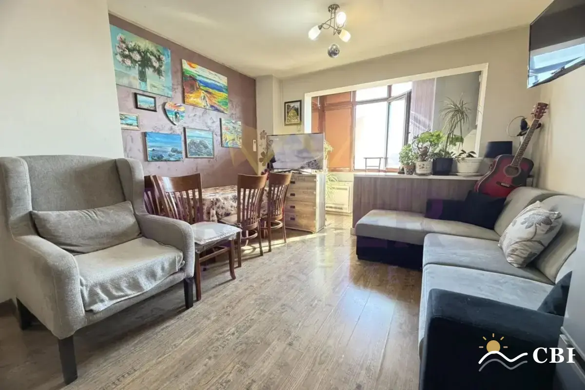 Apartment, 3-room, 60 m², in Varna. Photo 4 of 11. Varna, Black Sea, Bulgaria. Cheap Beach Holiday.