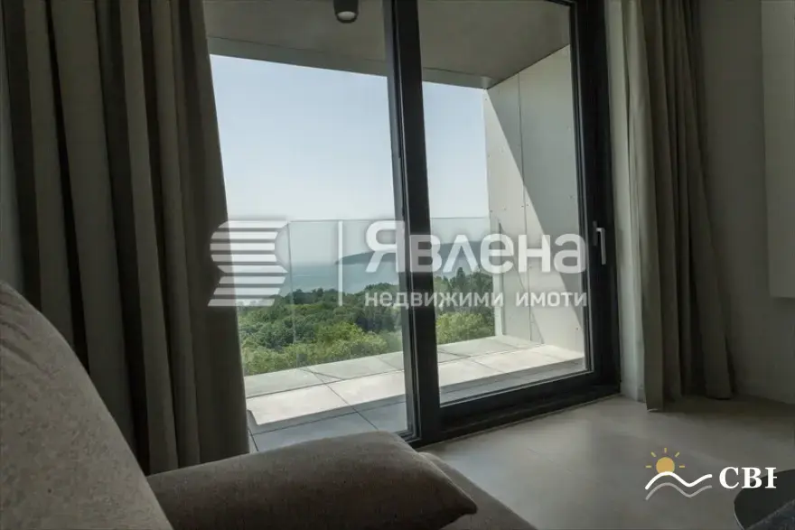 Apartment, 2-room, 76 m², in Varna. Photo 6 of 7. Varna, Black Sea, Bulgaria. Cheap Beach Holiday.