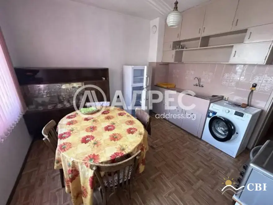 Apartment, 3-room, 60 m², in Varna. Photo 2 of 10. Varna, Black Sea, Bulgaria. Cheap Beach Holiday.