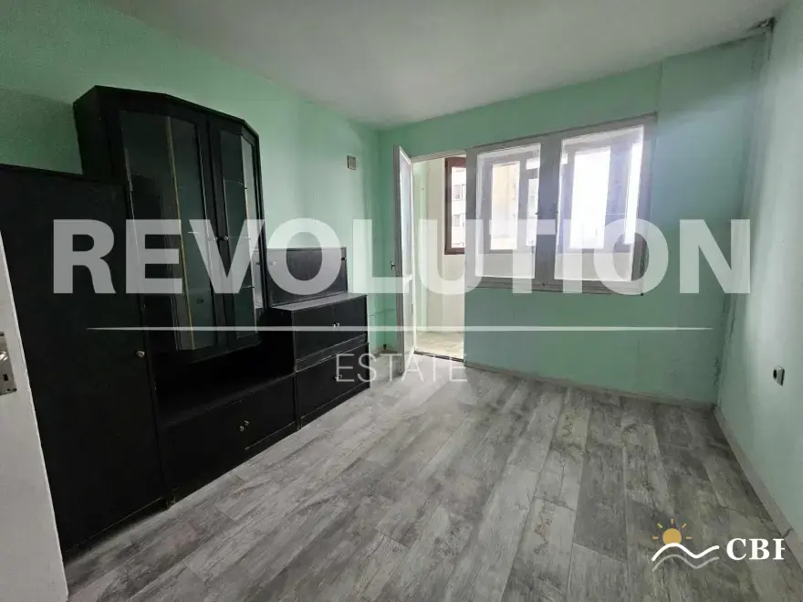 Apartment, 2-room, 58 m², in Varna. Photo 1 of 9. Varna, Black Sea, Bulgaria. Cheap Beach Holiday.