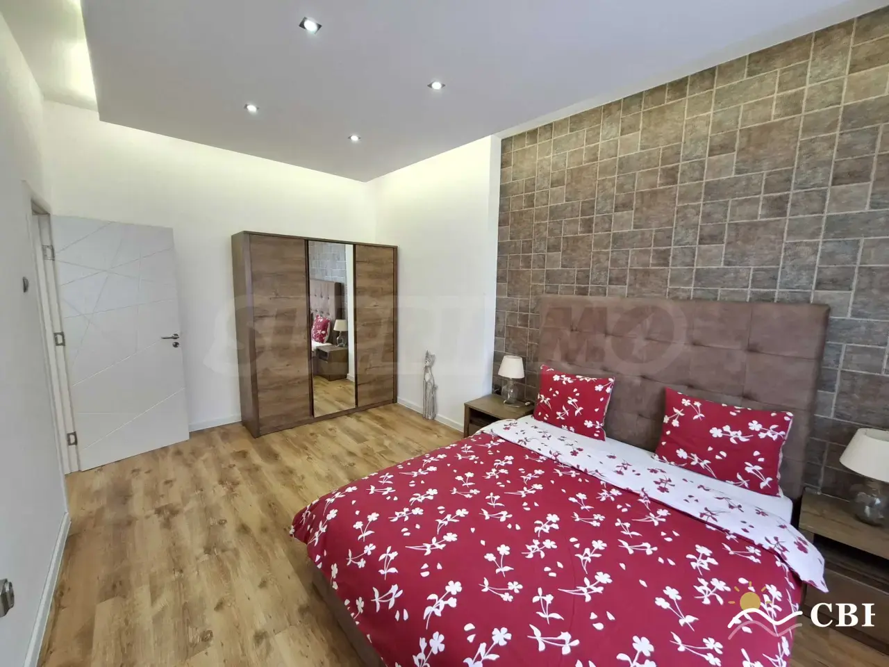 Apartment, 3-room, 65 m², in Varna. Photo 7 of 9. Varna, Black Sea, Bulgaria. Cheap Beach Holiday.