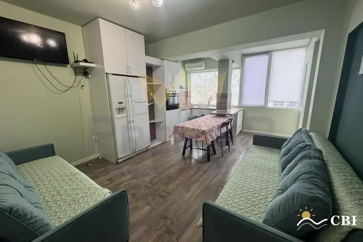 Apartment, 4-room, 120 m², in Varna. Photo 1 of 12. Varna, Black Sea, Bulgaria. Cheap Beach Holiday.