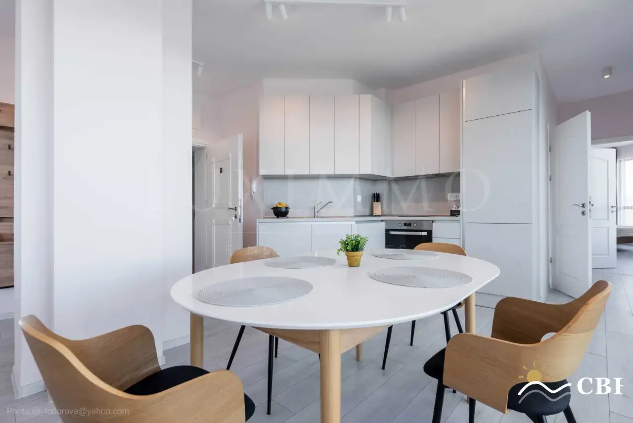 Apartment, 3-room, 108 m², in Varna. Photo 5 of 16. Varna, Black Sea, Bulgaria. Cheap Beach Holiday.