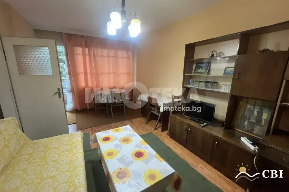 Apartment, 2-room, 58 m², in Varna. Photo 1 of 6. Varna, Black Sea, Bulgaria. Cheap Beach Holiday.