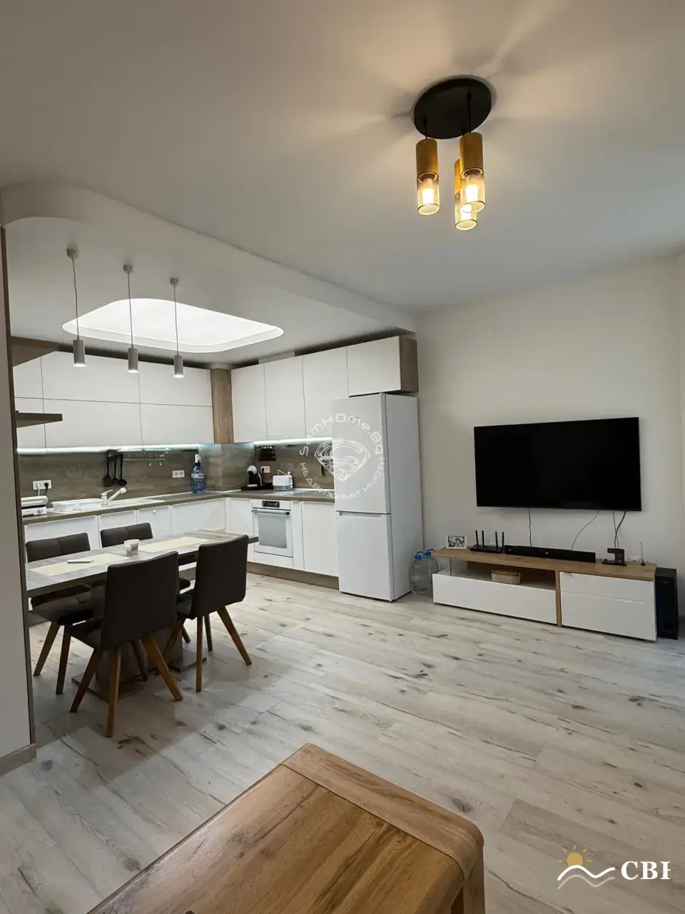 Apartment, 2-room, 100 m², in Varna. Photo 2 of 16. Varna, Black Sea, Bulgaria. Cheap Beach Holiday.