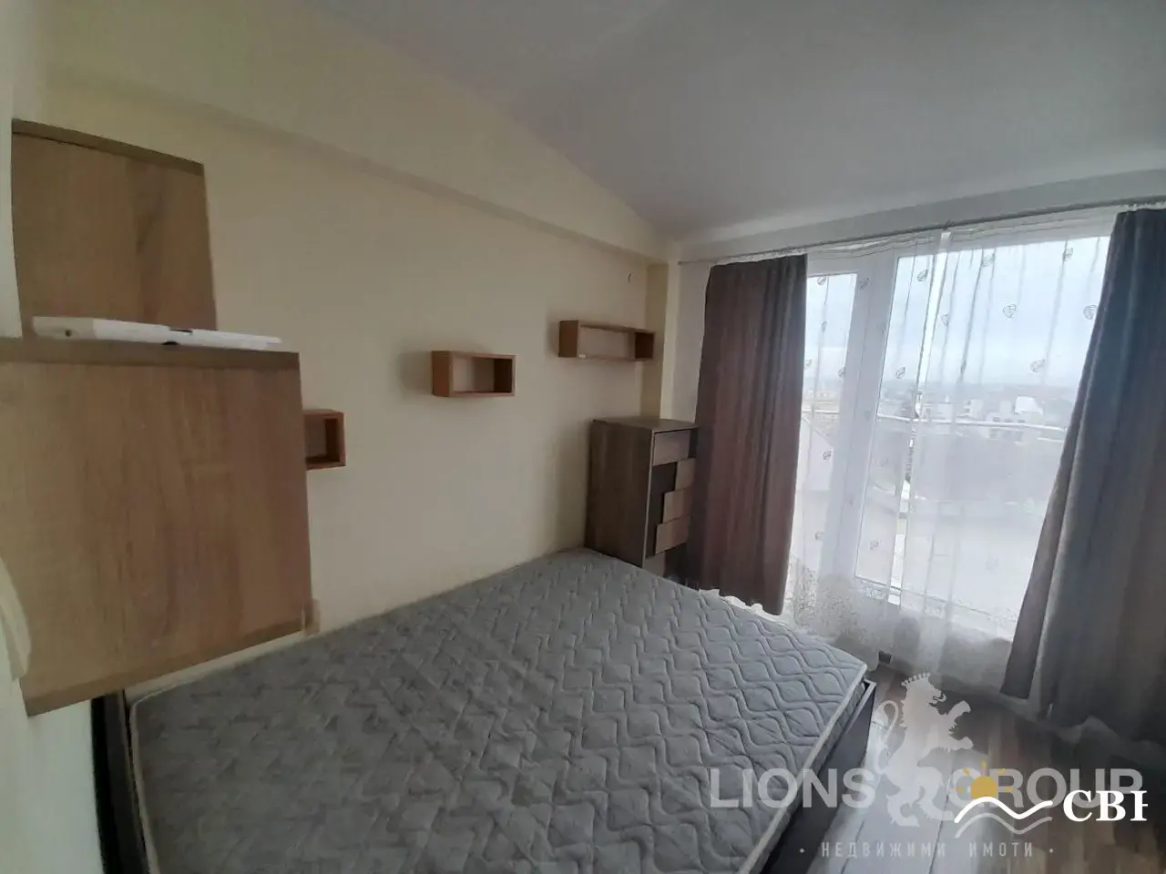 Apartment, 3-room, 100 m², in Varna. Photo 4 of 14. Varna, Black Sea, Bulgaria. Cheap Beach Holiday.
