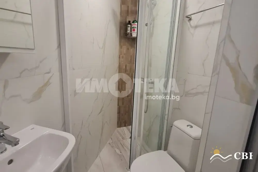 Apartment, 3-room, 80 m², in Varna. Photo 9 of 10. Varna, Black Sea, Bulgaria. Cheap Beach Holiday.
