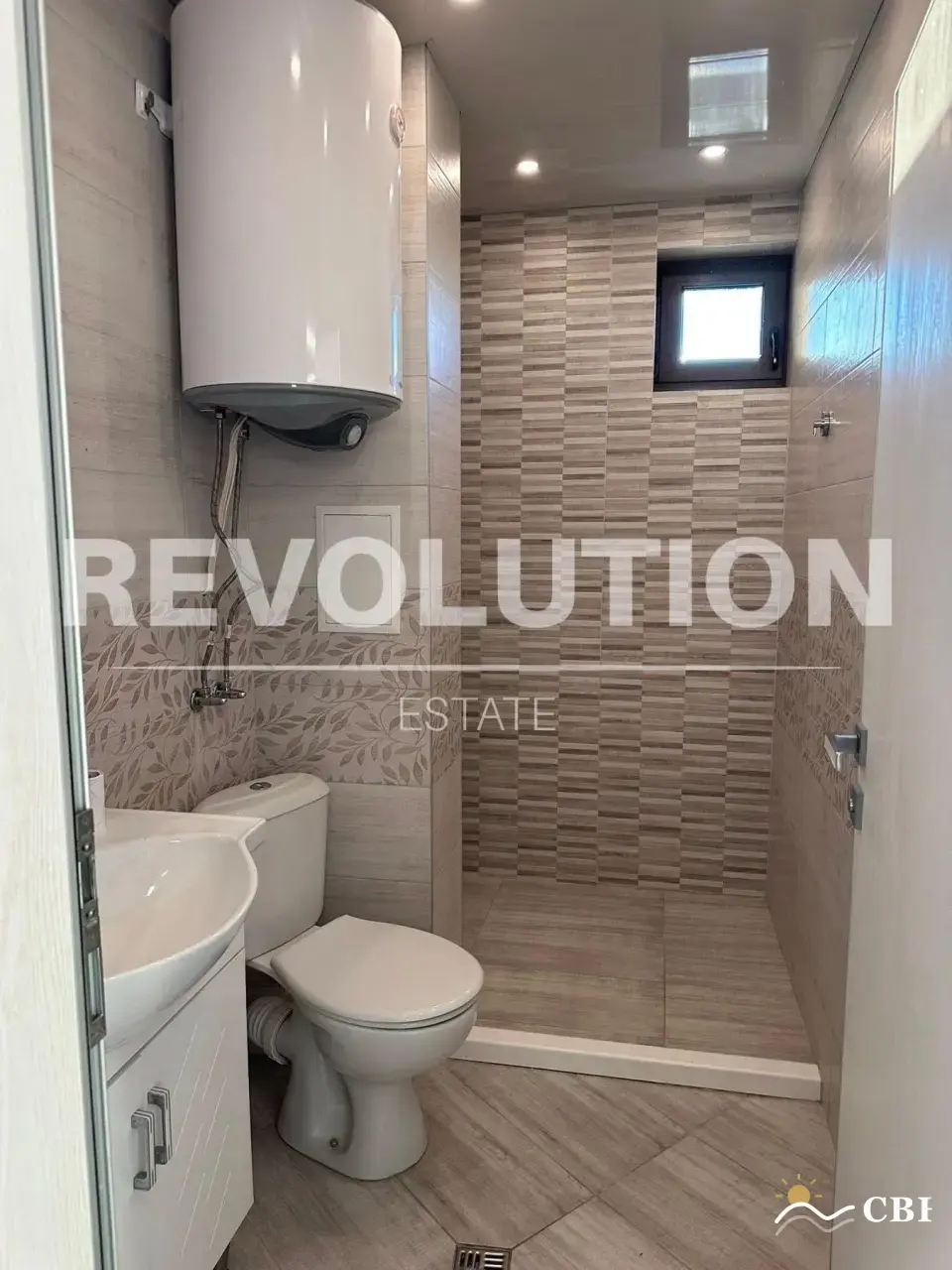 Apartment, 2-room, 65 m², in Varna. Photo 5 of 5. Varna, Black Sea, Bulgaria. Cheap Beach Holiday.