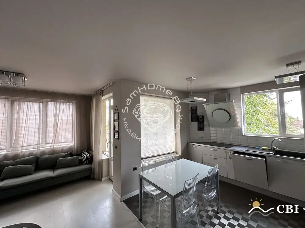 Apartment, 2-room, 86 m², in Varna. Photo 2 of 10. Varna, Black Sea, Bulgaria. Cheap Beach Holiday.