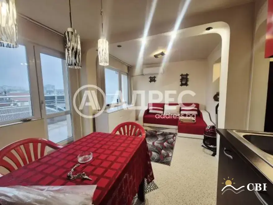 Apartment, 1-room, 50 m², in Varna. Photo 3 of 8. Varna, Black Sea, Bulgaria. Cheap Beach Holiday.