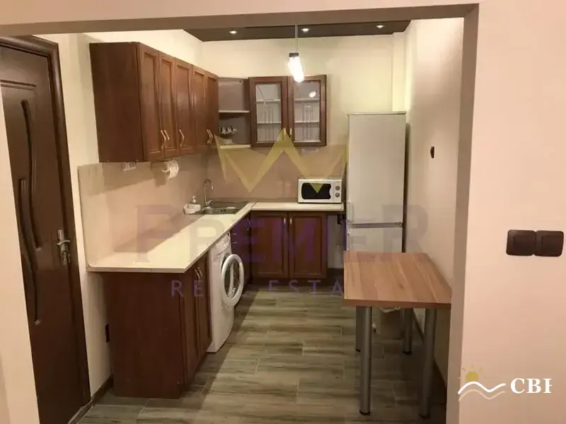 Apartment, 3-room, 90 m², in Varna. Photo 1 of 12. Varna, Black Sea, Bulgaria. Cheap Beach Holiday.