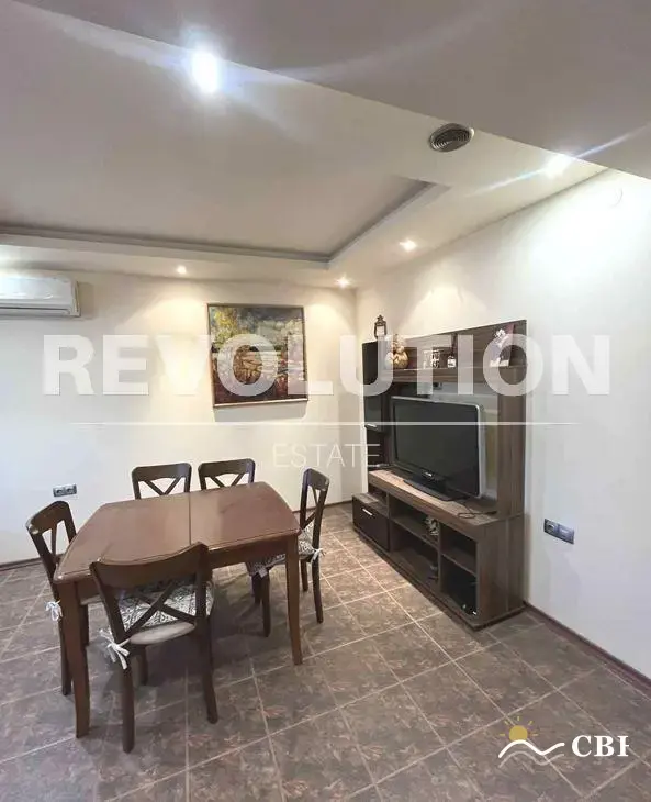 Apartment, 3-room, 100 m², in Varna. Photo 4 of 10. Varna, Black Sea, Bulgaria. Cheap Beach Holiday.