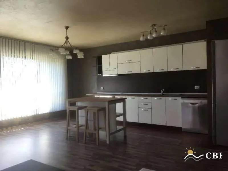 Apartment, 4-room, 132 m², in Priseltsi. Photo 9 of 16. Priseltsi, Black Sea, Bulgaria. Cheap Beach Holiday.