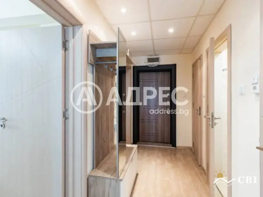 Apartment, 3-room, 90 m², in Varna. Photo 4 of 6. Varna, Black Sea, Bulgaria. Cheap Beach Holiday.