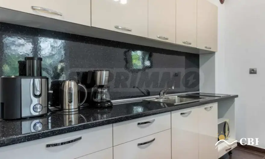 Apartment, 3-room, 110 m², in Varna. Photo 2 of 16. Varna, Black Sea, Bulgaria. Cheap Beach Holiday.