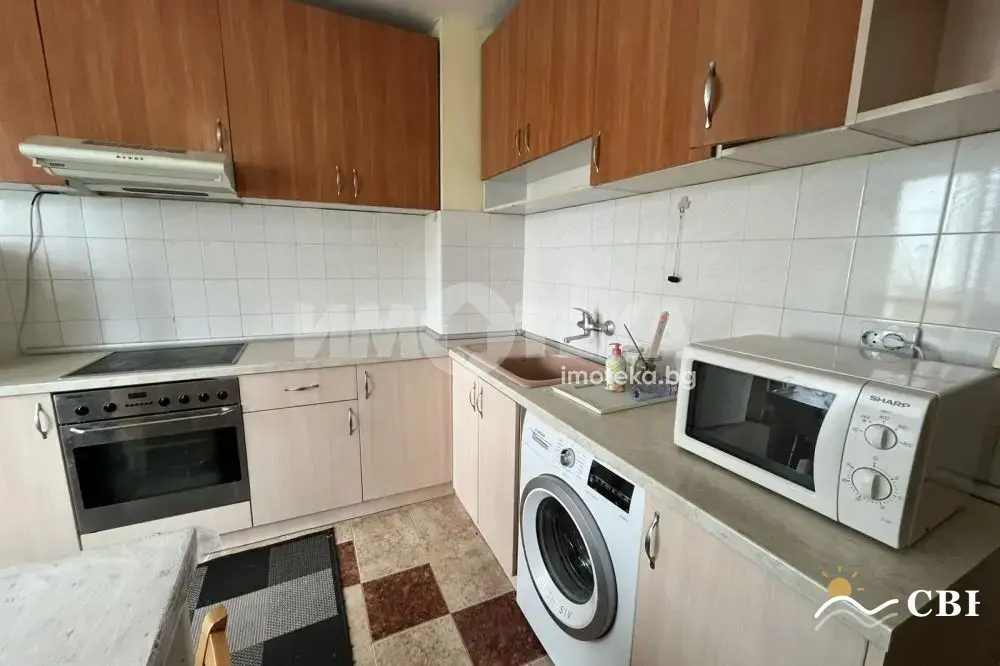 Apartment, 3-room, 70 m², in Varna. Photo 1 of 6. Varna, Black Sea, Bulgaria. Cheap Beach Holiday.