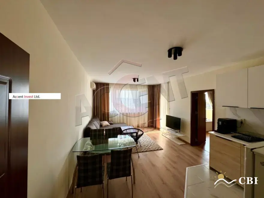 Apartment, 3-room, 107 m², in Varna. Photo 2 of 9. Varna, Black Sea, Bulgaria. Cheap Beach Holiday.