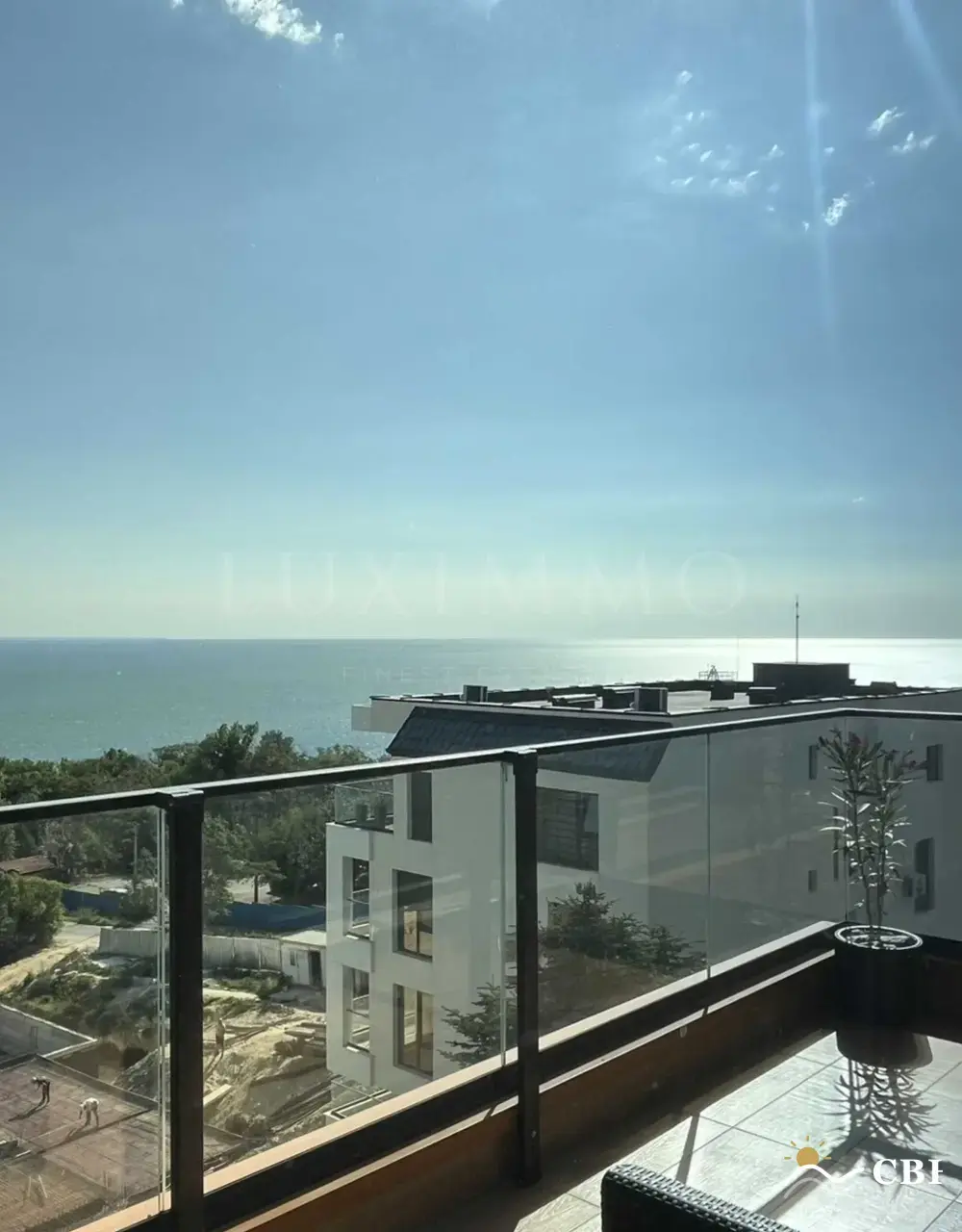 Apartment, 3-room, 120 m², in Varna. Photo 1 of 16. Varna, Black Sea, Bulgaria. Cheap Beach Holiday.
