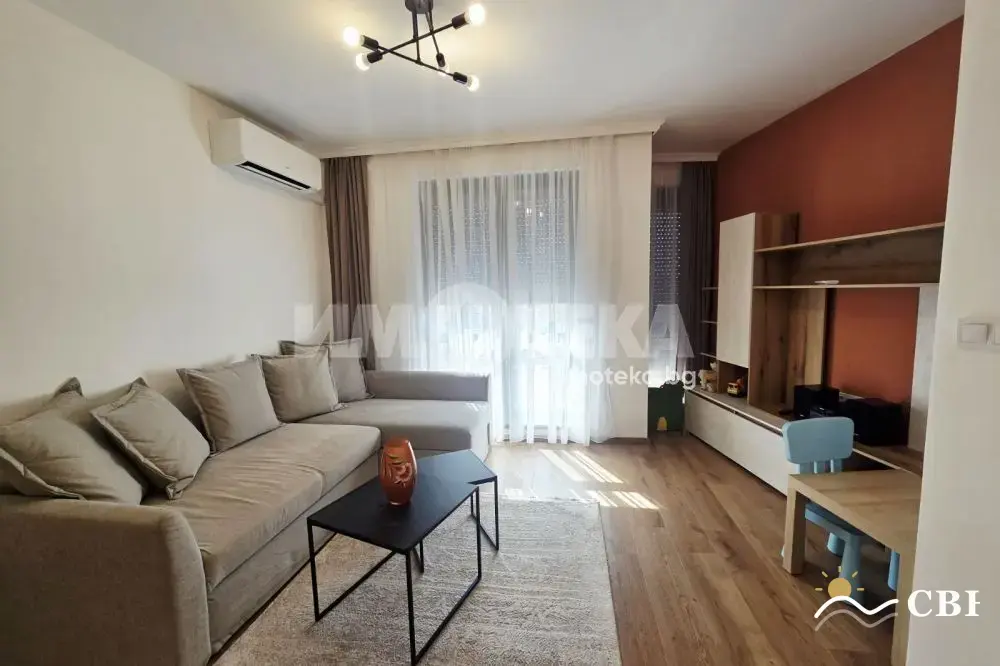 Apartment, 2-room, 75 m², in Varna. Photo 3 of 10. Varna, Black Sea, Bulgaria. Cheap Beach Holiday.