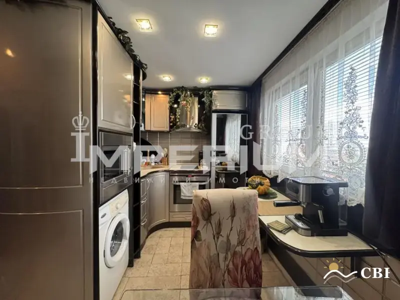 Apartment, 1-room, 24133 m², in Varna. Photo 5 of 13. Varna, Black Sea, Bulgaria. Cheap Beach Holiday.