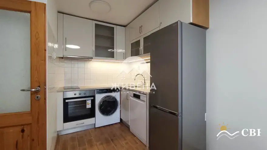 Apartment, 3-room, 75 m², in Varna. Photo 2 of 16. Varna, Black Sea, Bulgaria. Cheap Beach Holiday.