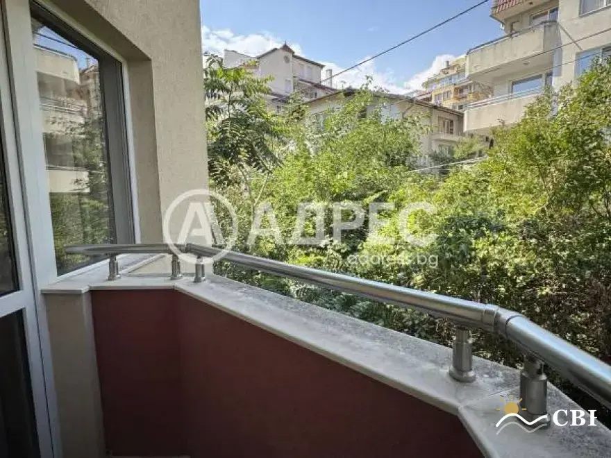 Apartment, 2-room, 68 m², in Varna. Photo 8 of 10. Varna, Black Sea, Bulgaria. Cheap Beach Holiday.