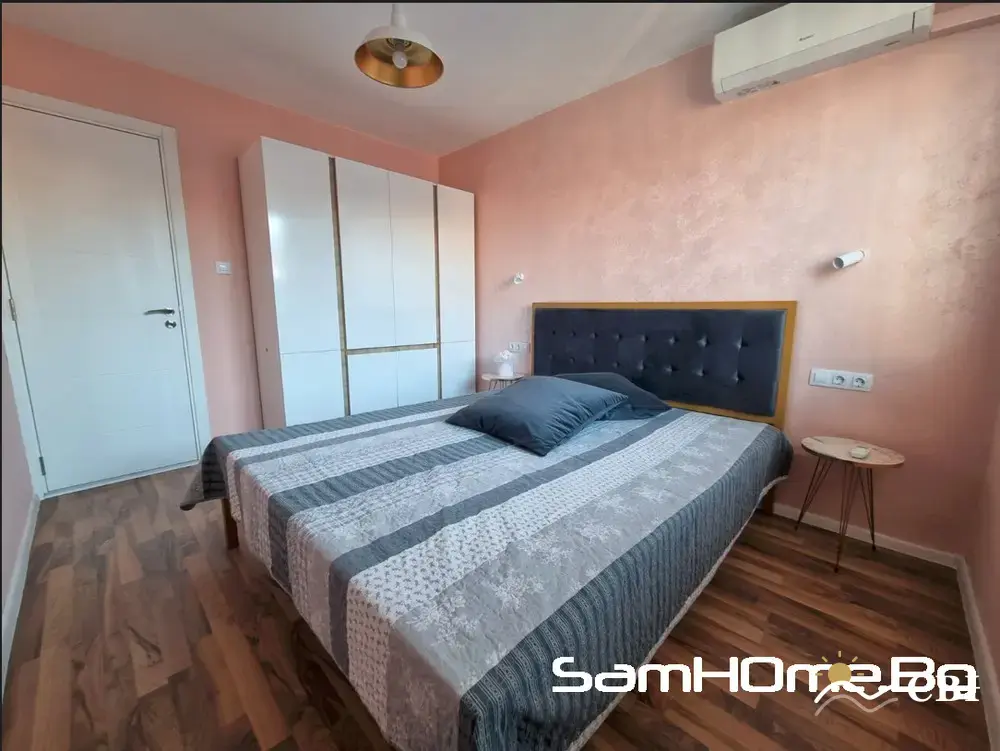 Apartment, 1-room, 65 m², in Varna. Photo 5 of 8. Varna, Black Sea, Bulgaria. Cheap Beach Holiday.