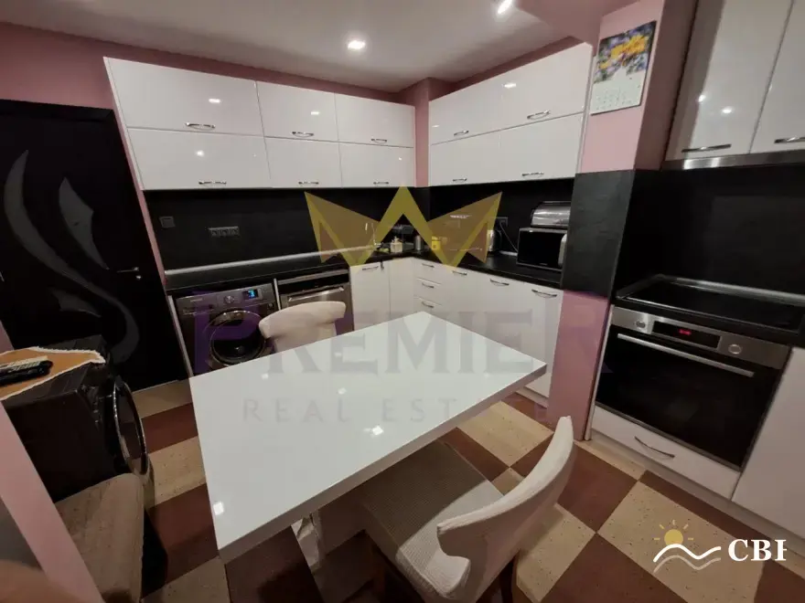 Apartment, 3-room, 61 m², in Varna. Photo 1 of 11. Varna, Black Sea, Bulgaria. Cheap Beach Holiday.