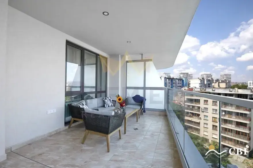 Apartment, 2-room, 128.1 m², in Burgas. Photo 2 of 16. Burgas, Black Sea, Bulgaria. Cheap Beach Holiday.