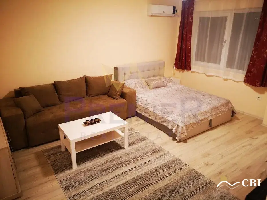 Apartment, 1-room, 41 m², in Varna. Photo 2 of 8. Varna, Black Sea, Bulgaria. Cheap Beach Holiday.