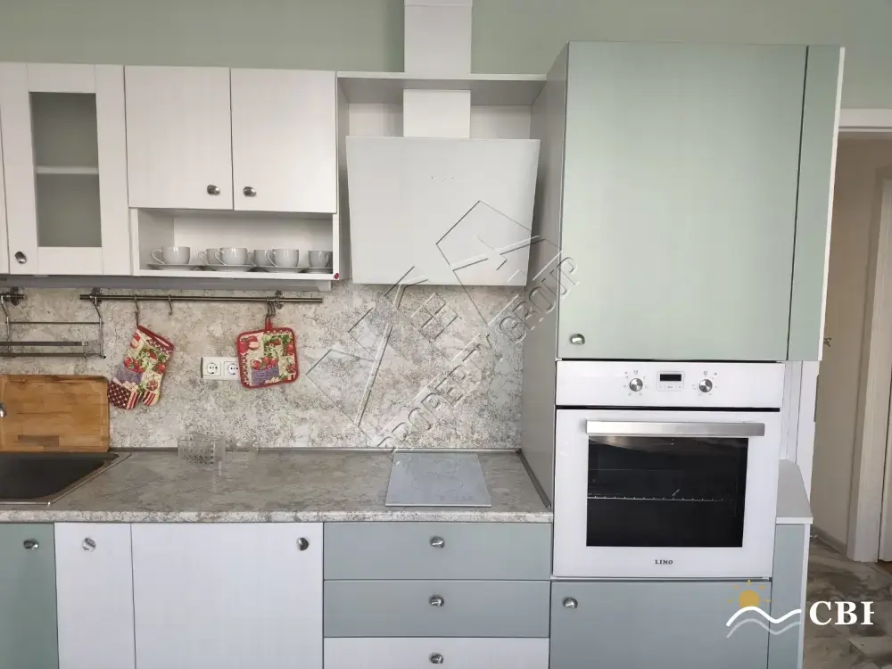 Apartment, 3-room, 68 m², in Pomorie. Photo 2 of 16. Pomorie, Black Sea, Bulgaria. Cheap Beach Holiday.
