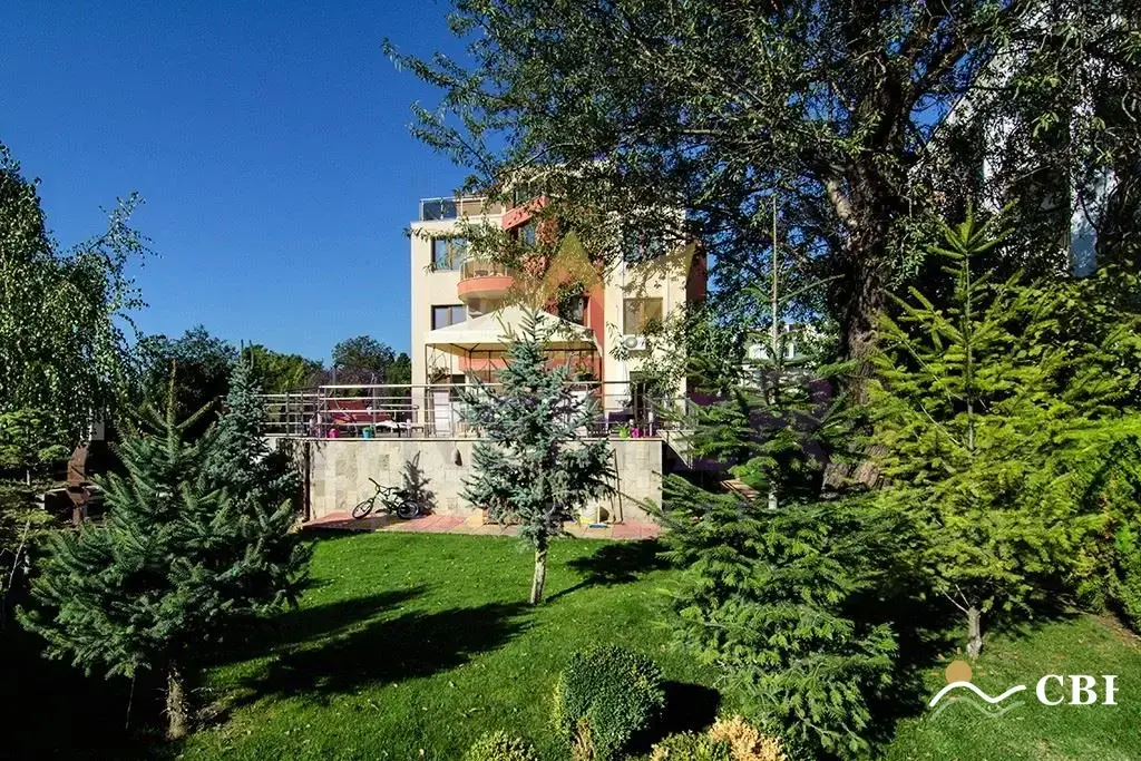Apartment, 2-room, 50 m², in Varna. Photo 7 of 9. Varna, Black Sea, Bulgaria. Cheap Beach Holiday.
