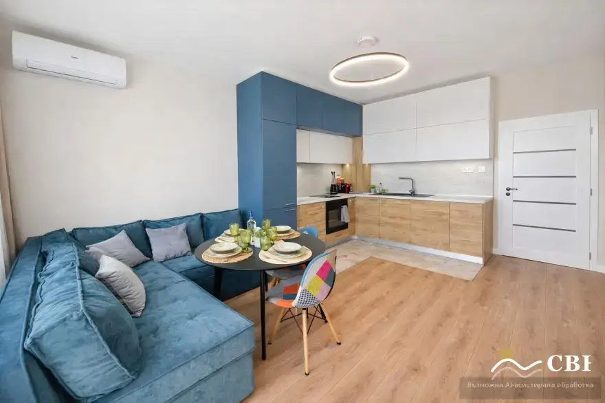 Apartment, 3-room, 80 m², in Varna. Photo 1 of 8. Varna, Black Sea, Bulgaria. Cheap Beach Holiday.